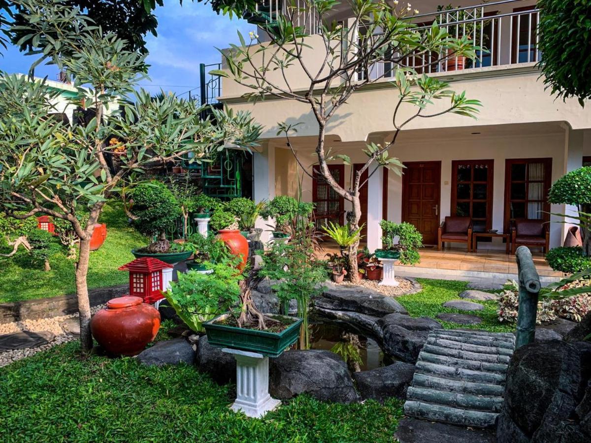 Peti Mas Hotel Джокьякарта Экстерьер фото