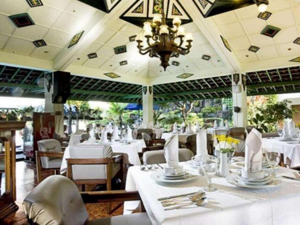 Peti Mas Hotel Джокьякарта Экстерьер фото